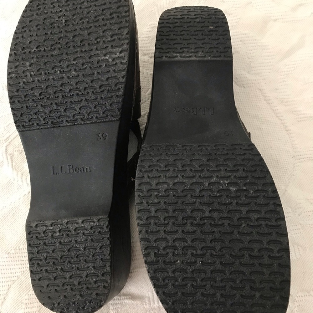 LL Bean clogs - Picture 6 of 7